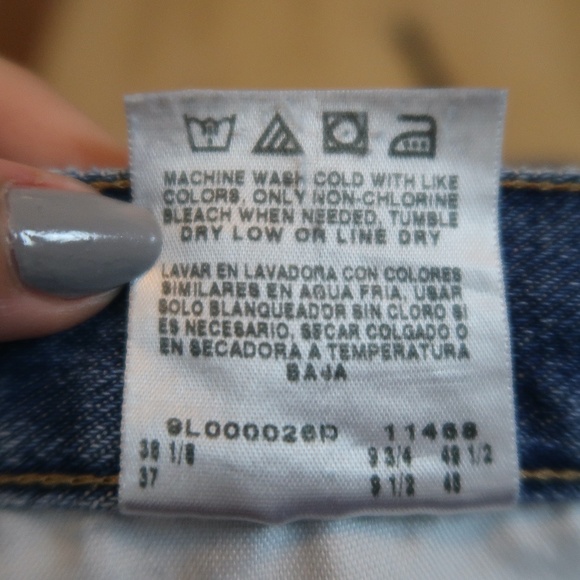 VINTAGE 90'S WRANGLER MEN'S JEAN SHORTS {36} - Picture 5 of 5